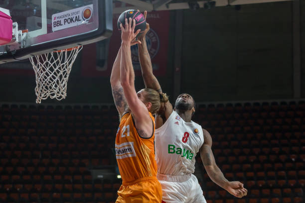 舞台上的霸 舞台上的霸