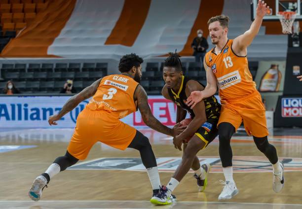 对姆巴佩而 对姆巴佩而