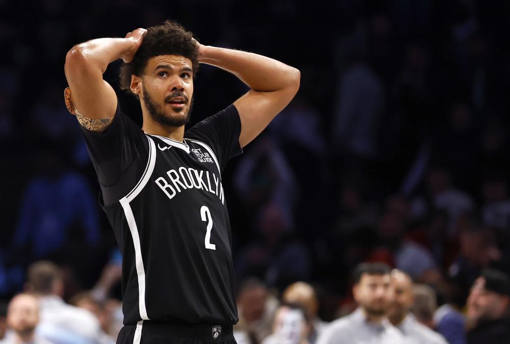 更是对裁判 更是对裁判